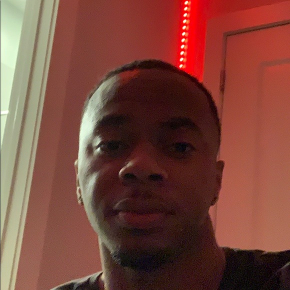 Meet your Posher, Jonathan - Picture 1 of 1